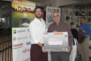 Fujitsu, Lexmark, Toshiba, Philips – AOC, Sophos y Wolters Kluwer patrocinaron la XVIII edición del Torneo de Golf Byte TI 50 Fujitsu, Lexmark, Toshiba, Philips – AOC, Sophos y Wolters Kluwer patrocinaron la XVIII edición del Torneo de Golf Byte TI 48