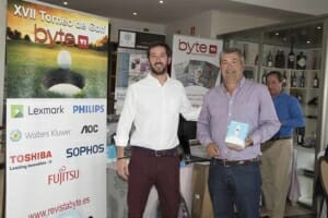 Fujitsu, Lexmark, Toshiba, Philips – AOC, Sophos y Wolters Kluwer patrocinaron la XVIII edición del Torneo de Golf Byte TI 39 Fujitsu, Lexmark, Toshiba, Philips – AOC, Sophos y Wolters Kluwer patrocinaron la XVIII edición del Torneo de Golf Byte TI 37