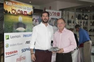 Fujitsu, Lexmark, Toshiba, Philips – AOC, Sophos y Wolters Kluwer patrocinaron la XVIII edición del Torneo de Golf Byte TI 38 Fujitsu, Lexmark, Toshiba, Philips – AOC, Sophos y Wolters Kluwer patrocinaron la XVIII edición del Torneo de Golf Byte TI 36