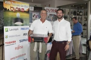 Fujitsu, Lexmark, Toshiba, Philips – AOC, Sophos y Wolters Kluwer patrocinaron la XVIII edición del Torneo de Golf Byte TI 37 Fujitsu, Lexmark, Toshiba, Philips – AOC, Sophos y Wolters Kluwer patrocinaron la XVIII edición del Torneo de Golf Byte TI 35