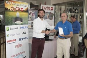 Fujitsu, Lexmark, Toshiba, Philips – AOC, Sophos y Wolters Kluwer patrocinaron la XVIII edición del Torneo de Golf Byte TI 23 Fujitsu, Lexmark, Toshiba, Philips – AOC, Sophos y Wolters Kluwer patrocinaron la XVIII edición del Torneo de Golf Byte TI 21